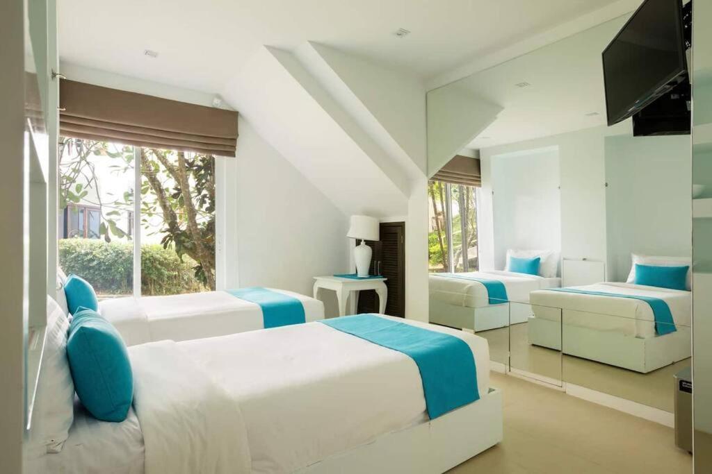 Villa Nirvana - Beachfront Tropical Chic 4Br Haven In Cape Panwa, Phuket Ban Makham Eksteriør bilde